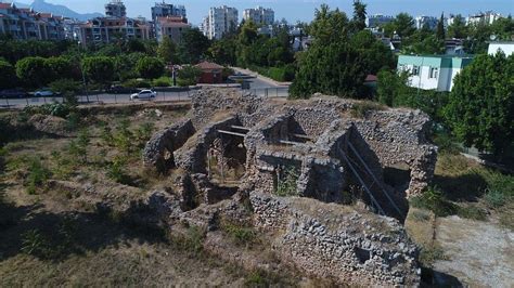 A­n­t­a­l­y­a­­d­a­ ­T­a­r­i­h­i­ ­E­s­e­r­i­ ­K­o­r­u­m­a­k­ ­İ­s­t­e­y­e­n­ ­B­e­l­e­d­i­y­e­y­e­ ­7­ ­M­i­l­y­o­n­ ­L­i­r­a­ ­C­e­z­a­